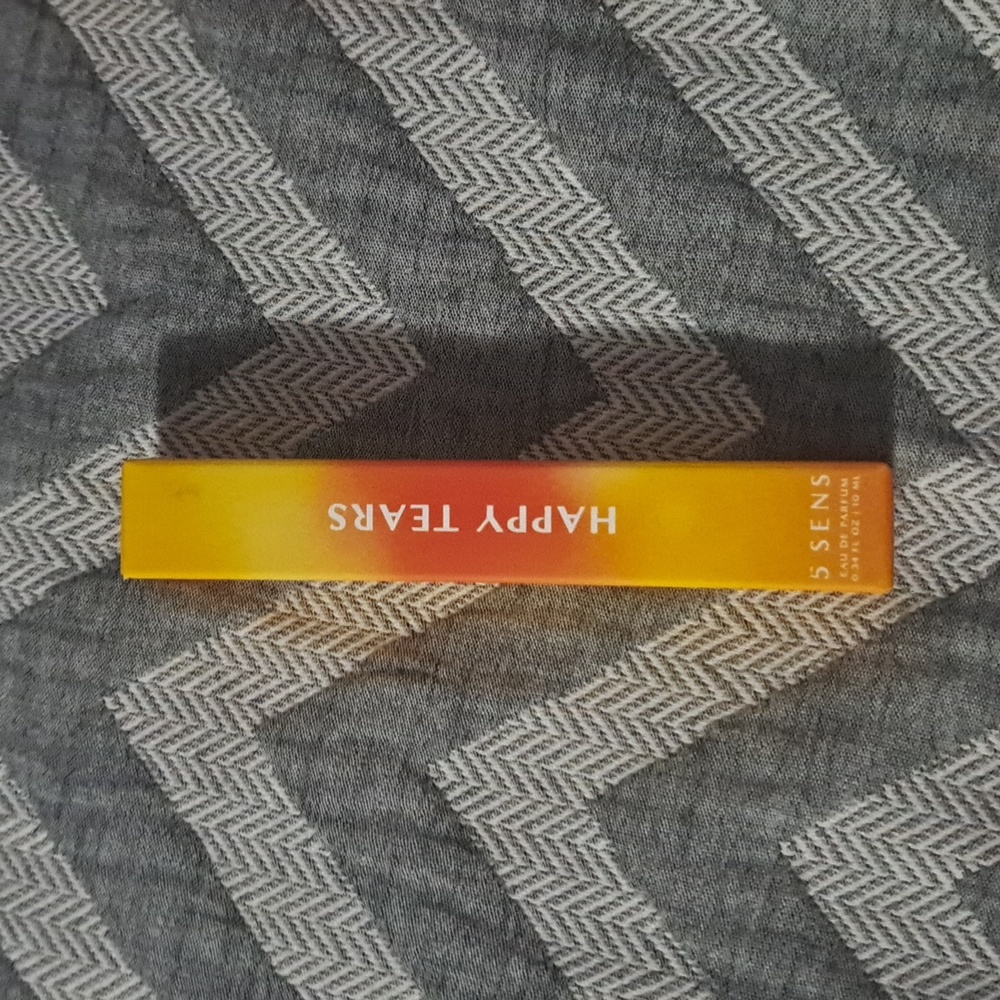 5 Sens Happy Tears Eau De Parfum Spray - Picture 2 of 4